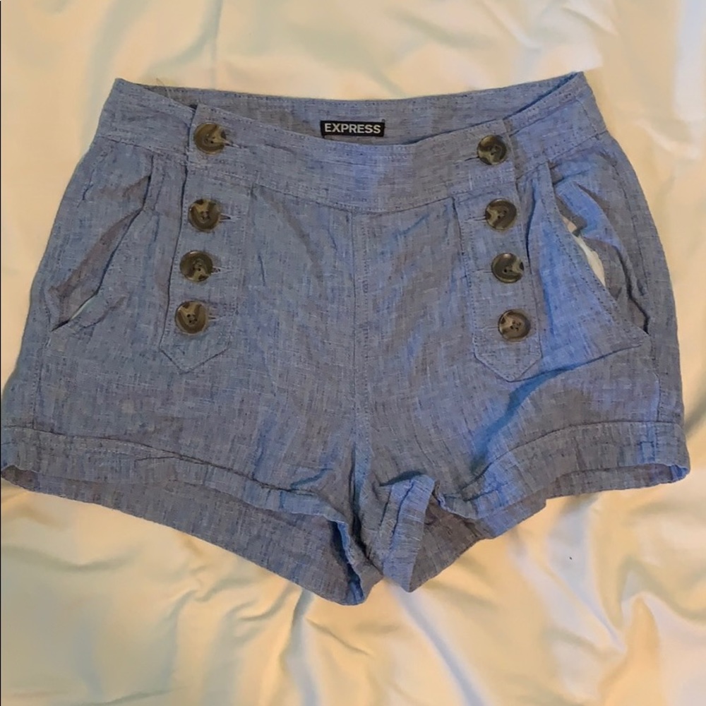 Express button up high waisted shorts